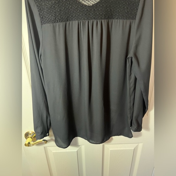 DR2 Black Long Sleeve Blouse Embroidered Accents SZ Small Business Wear - Picture 5 of 12